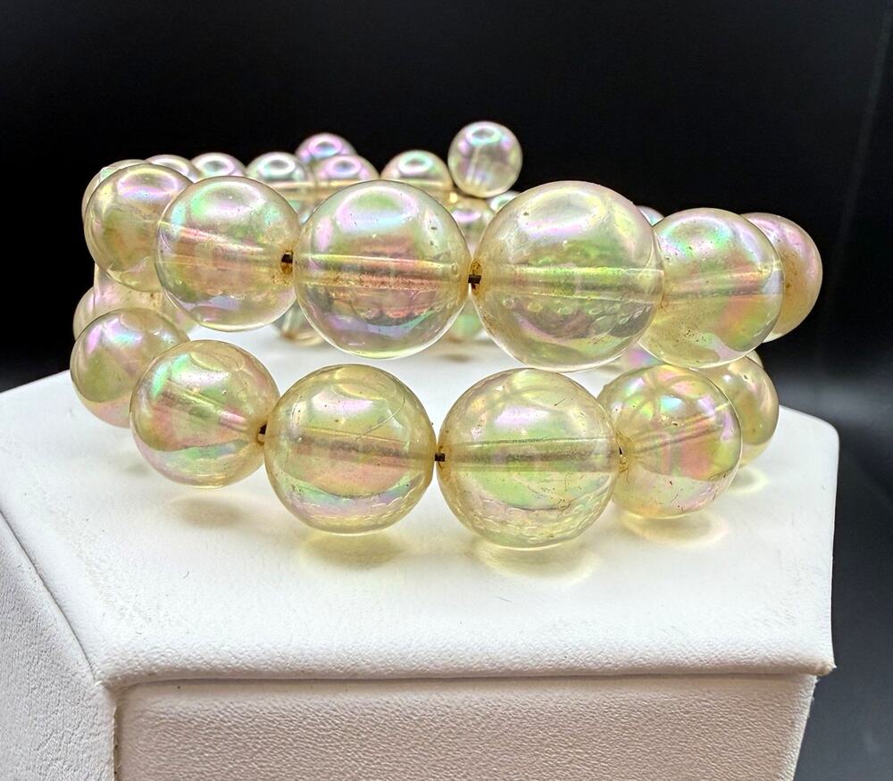 Vintage 1950s Soap Bubble Lucite Memory Wire Cuff Bracelet Iridescent